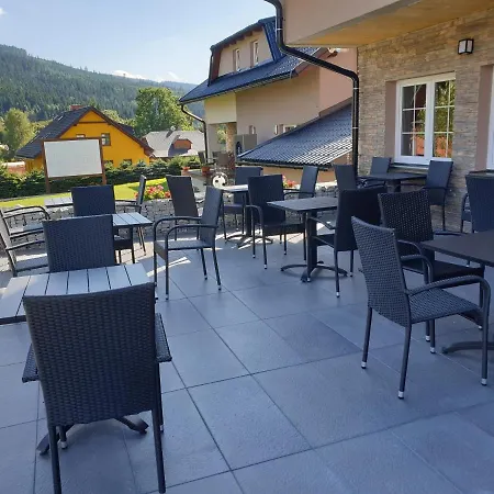 Parma Guest house Ostruzna