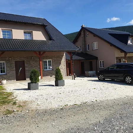 Maison d'hôtes Parma Ostružná